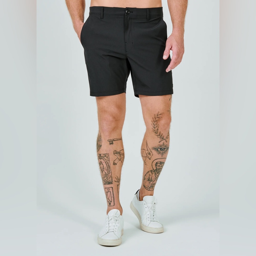 NWOT 7 Diamonds Crossroads Shorts 32